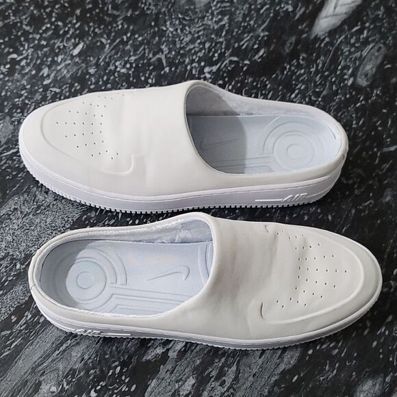 BRAND NEW WMNS AIR FORCE 1 LOVER XX'THE REIMAGINED - Picture 6 of 16